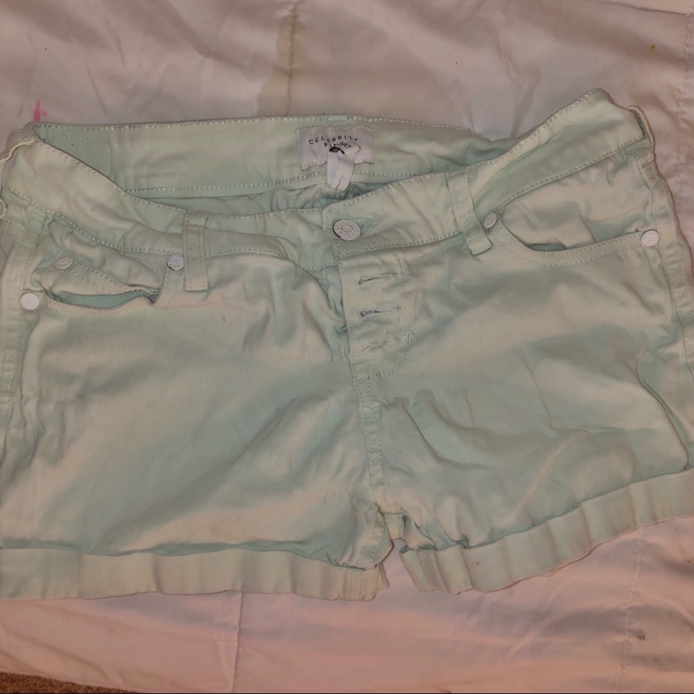 shorts high rise